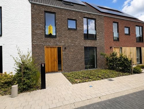                                         Maison à louer à Kortrijk, € 1.295
