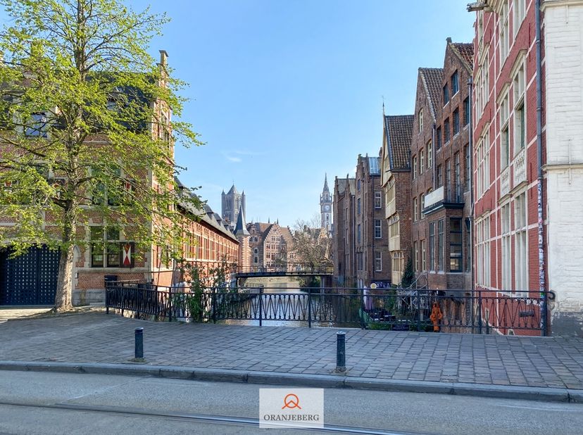 Appartement à louer
                    à 9000 Gent