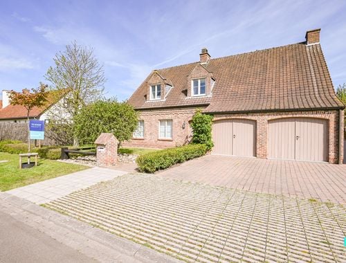                                         Woning te koop in Izegem, € 475.000
