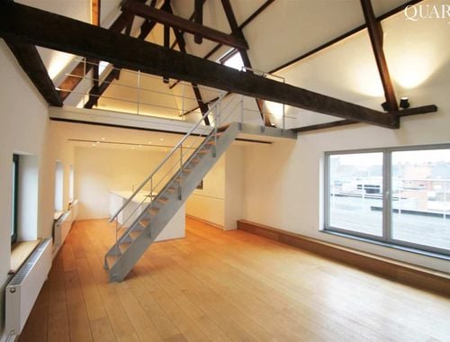                                         Loft te huur in Sint-Niklaas, € 1.085
