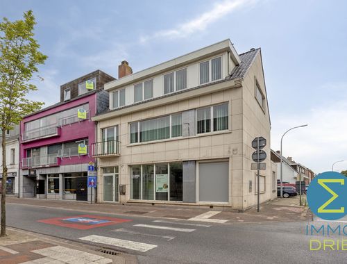                                         Handelszaak te koop in Arendonk, € 395.000
