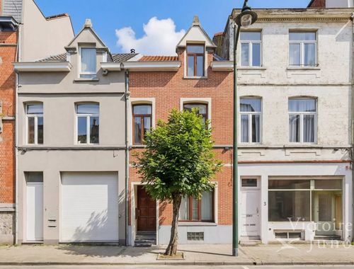                                         Maison à vendre à Uccle, € 595.000
