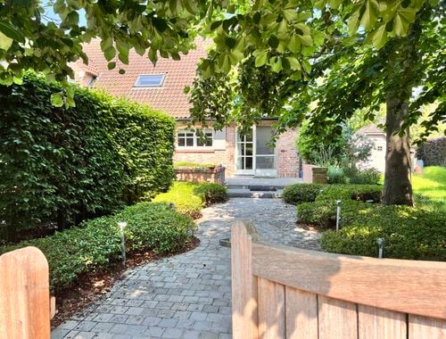                                         Maison exceptionnelle à louer à Wortegem, € 1.700
