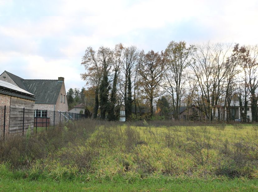 Terrain à vendre
                    à 3941 Eksel