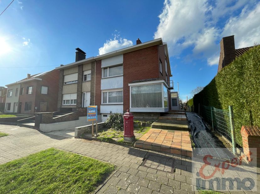 Maison à vendre
                    à 8530 Harelbeke