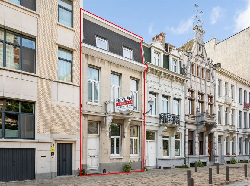 Maison à vendre à Moorkensplein 14,
                    2140 Borgerhout
