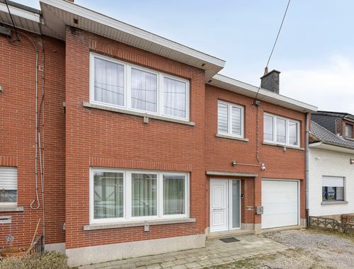                                         Maison bourgeoise à vendre à Meerbeke, € 459.000
