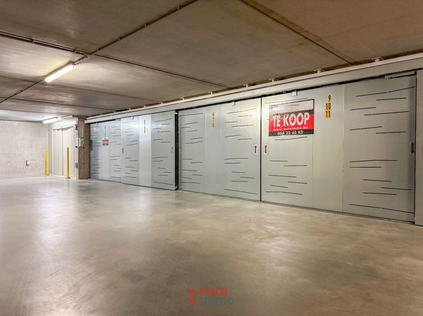 Garage te koop in Brabantstraat 6,
                    8620 Nieuwpoort