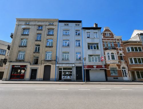                                         Appartementsgebouw te koop in Sint-Jans-Molenbeek, € 499.000
