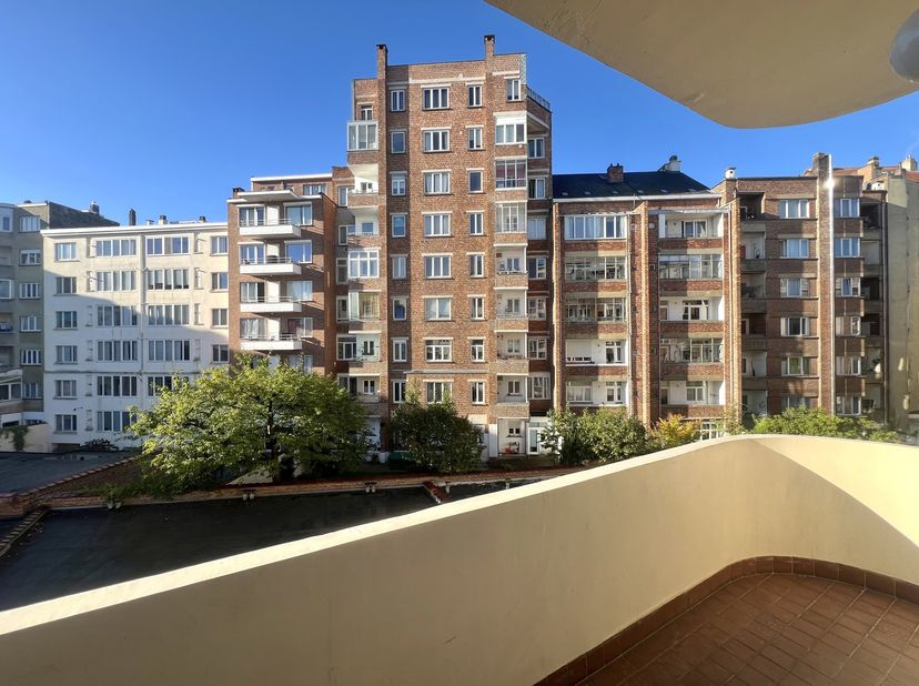 Appartement te huur in ,
                    1050 Elsene