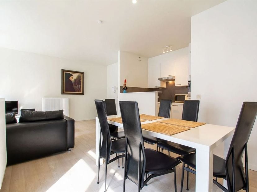 Appartement te huur in Rue de Gerlache 67,
                    1040 Etterbeek