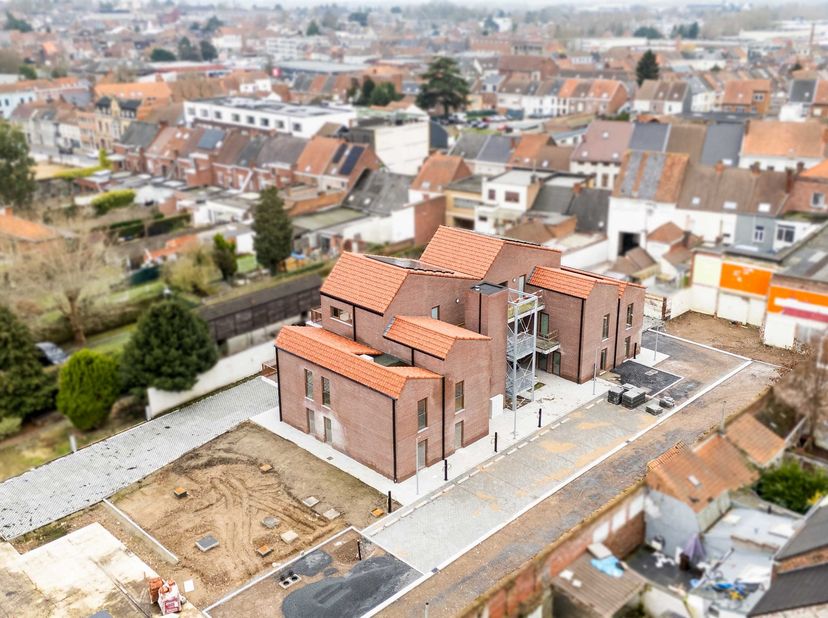 Appartement à vendre
                    à 9600 Renaix