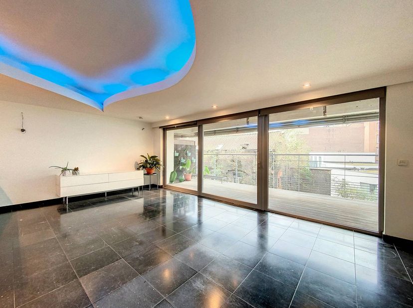 Appartement te koop in Jamarlaan 19 bus A2.5,
                    1060 Sint-Gillis