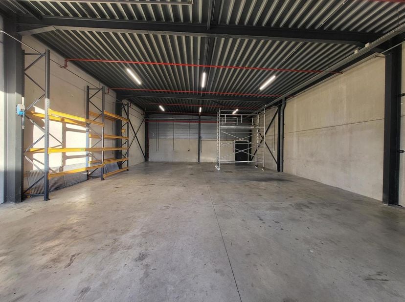 Bedrijfsvastgoed te huur in Molsebaan 51 bus B,
                    2450 Meerhout