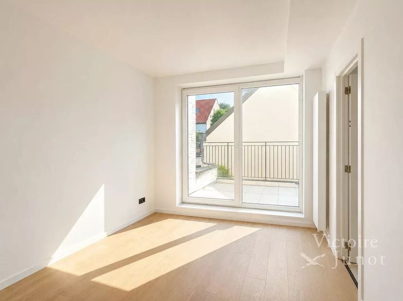 Appartement te koop in ,
                    1180 Ukkel