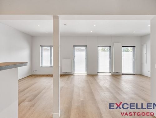                                         Appartementsgebouw te koop in Nazareth, € 415.000
