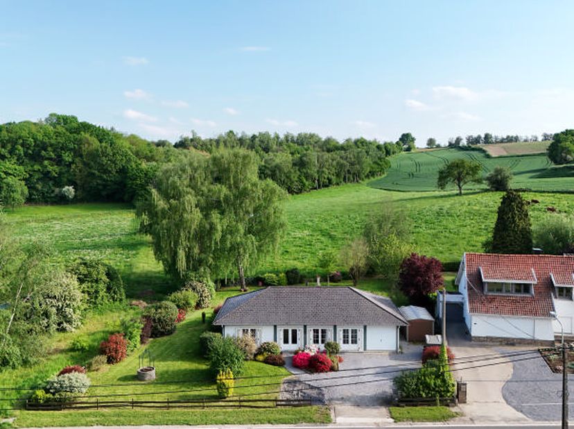 Huis te koop in Rue de Tongres 355,
                    4684 Haccourt