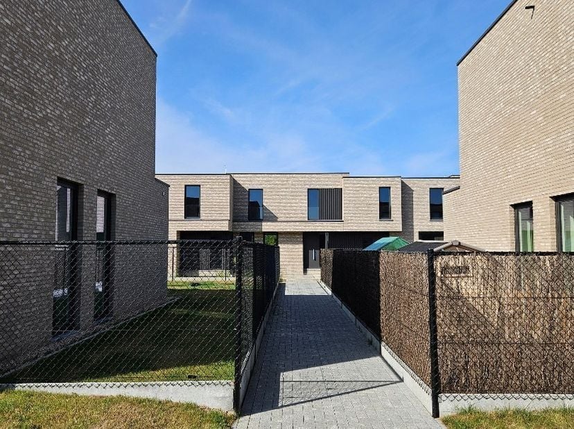 Maison à vendre à Waregemstraat 1 - 0002 boîte 0002,
                    8570 Anzegem