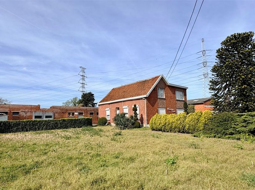 Huis te koop in ,
                    9120 Beveren