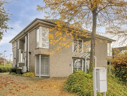                             Bedrijfsgebouw te koop in Heffen
