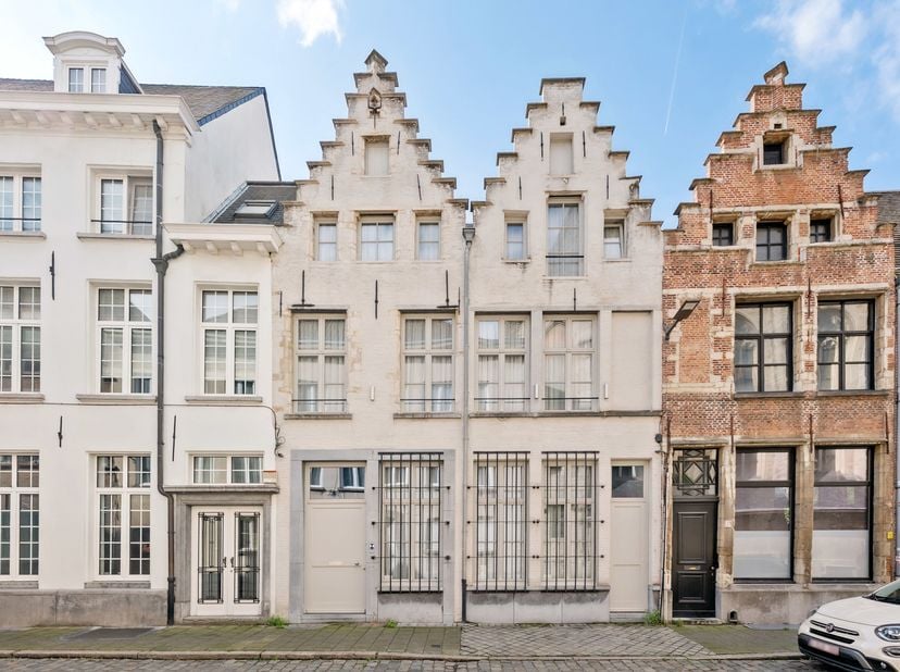 Huis te koop in ,
                    2000 Antwerpen