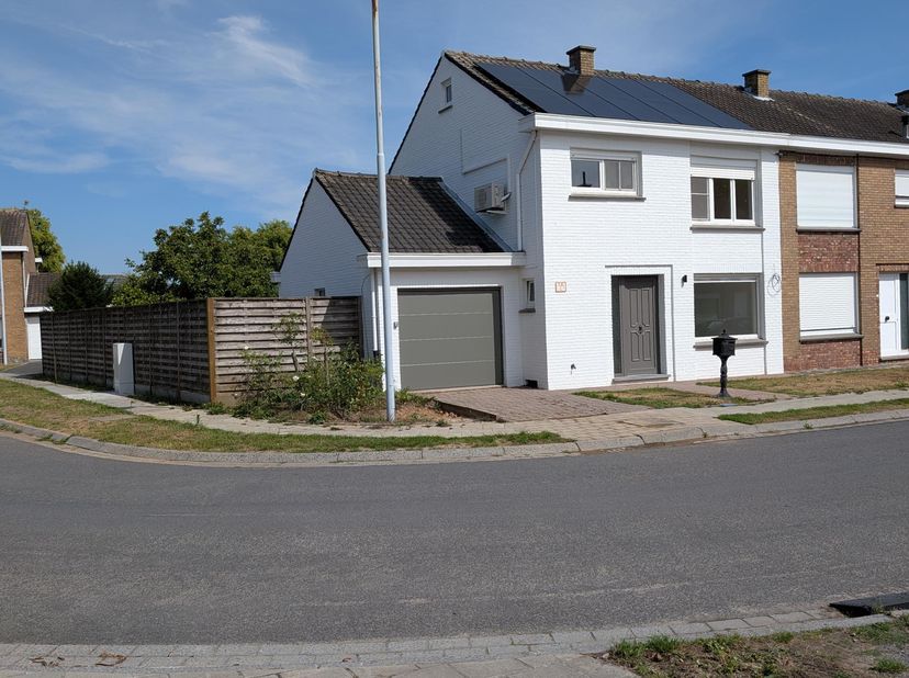 Maison à vendre
                    à 8940 Geluwe