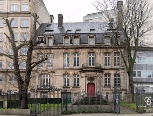                                        Kantoor te koop in Sint-Joost-ten-Node, € 5.000.000
