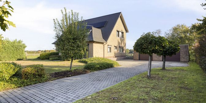 Maison à vendre à Nieuwheidestraat 15, 3668 Niel-bij-As