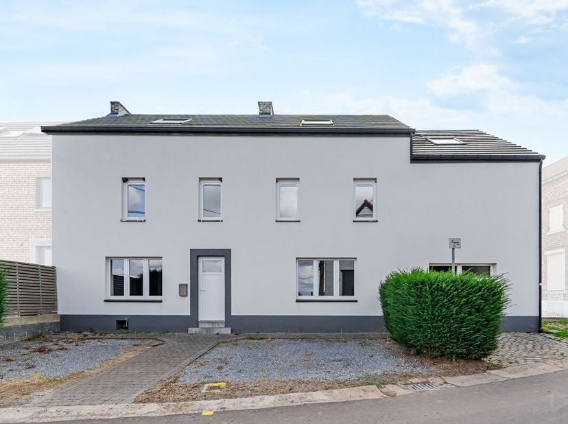 Maison à vendre à Rue de Meeffe 1,
                    4280 Crehen