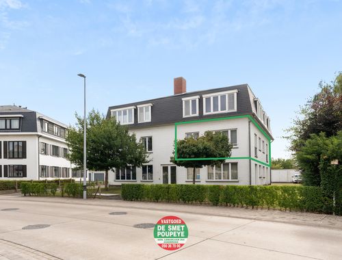                                         Appartement à vendre à Assebroek, € 255.000
