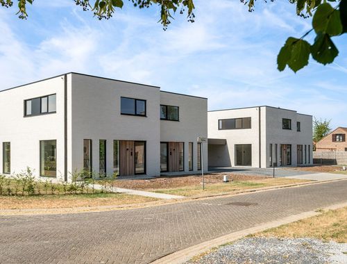                                         Eengezinswoning te koop in Vorst, € 435.000
