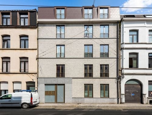                                         Appartement à louer à Antwerpen, € 875
