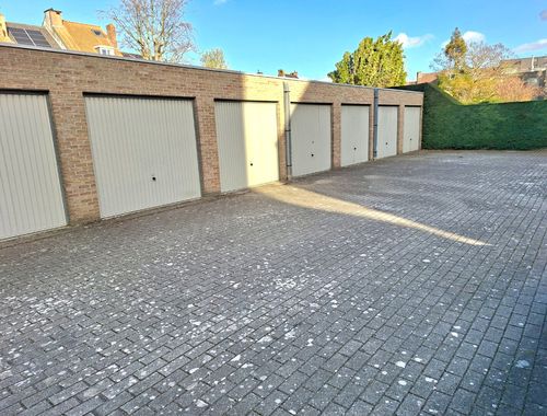                                         Garage à vendre à Brugge, € 42.000
