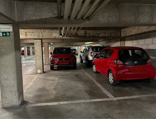                                         Kelder garage te huur in Sint-Lambrechts-Woluwe, € 95
