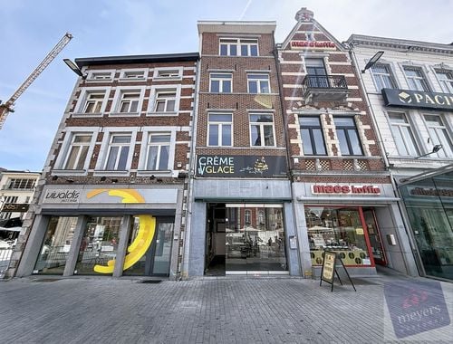                                         Handelspand met woonst te koop in Sint-Truiden, € 272.000
