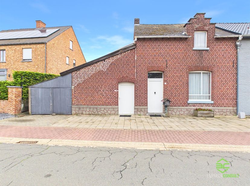 + Als u op onze eigen website (www.empresaconsult.be) naar deze woning doorklikt, vindt u alle info! +<br />
<br />
In Kortenbos, op een centrale li