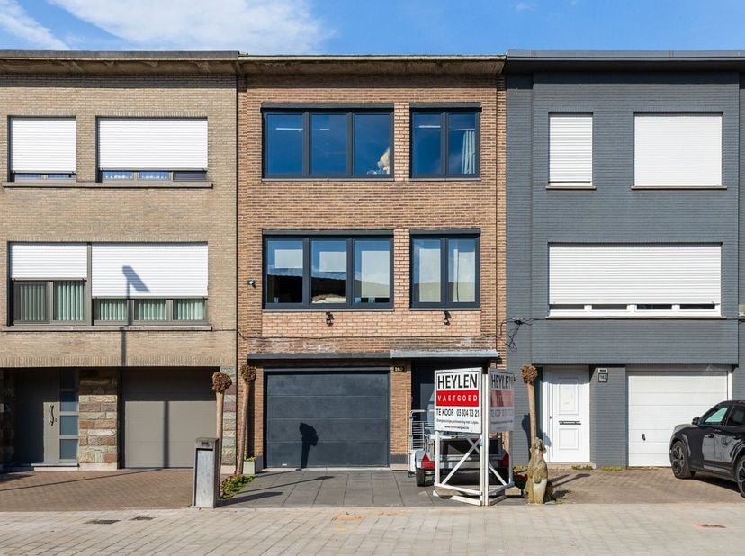 Maison à vendre à Laarstraat 160,
                    2070 Zwijndrecht