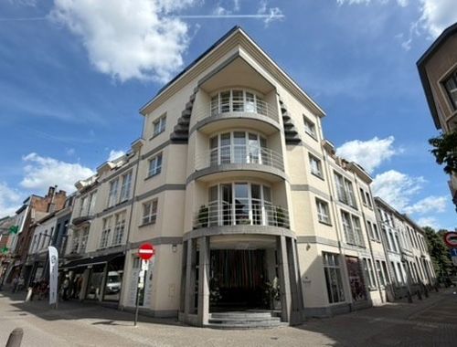                                         Appartement te huur in Halle, € 1.100
