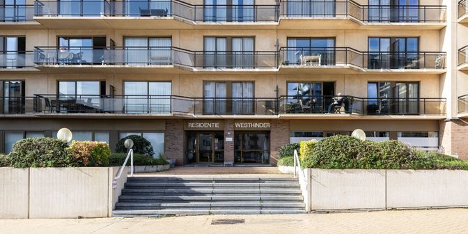 Appartement te koop in Leopold I Esplanade 7 bus 704, 8660 De Panne