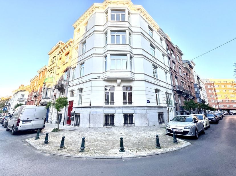 Appartement te huur in Rue Saint Georges 86,
                    1050 Elsene