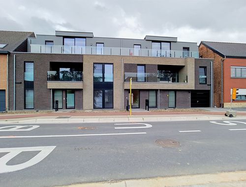                                         Appartement à louer à Putte, € 1.050
