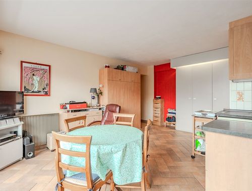                                        Studio avec coin lit à vendre à Middelkerke, € 120.000
