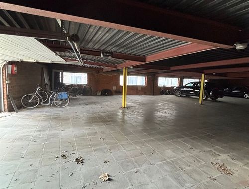                                         Staanplaats te koop in Borgerhout, € 20.000
