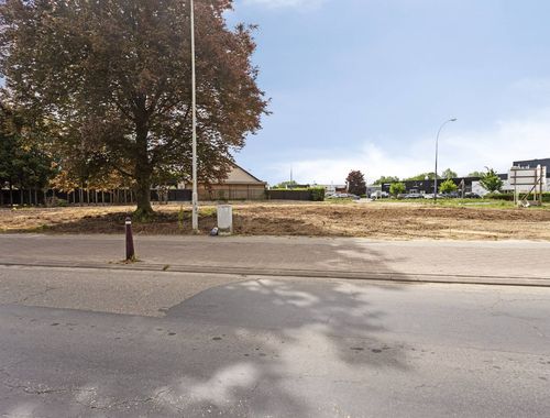                                         Bouwgrond te koop in Kontich, € 215.000
