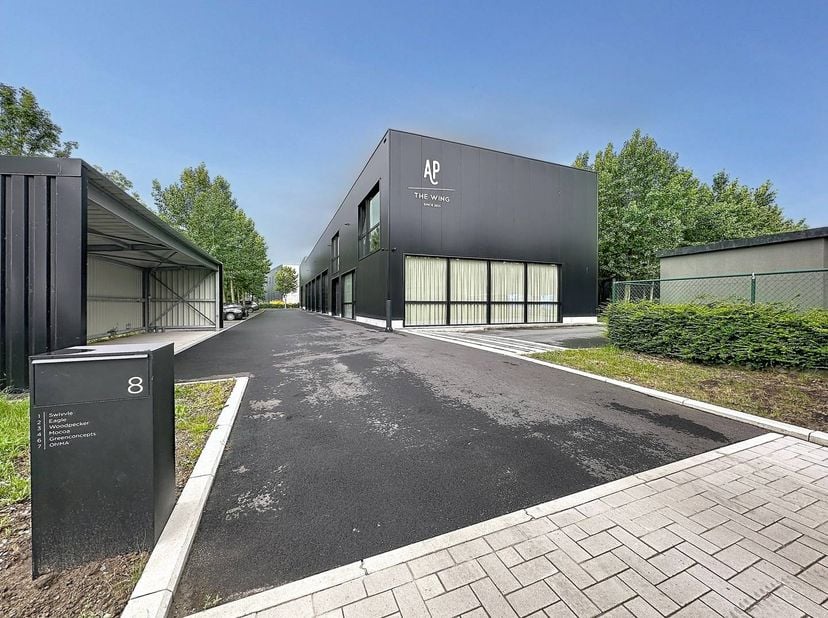 Bedrijfsvastgoed te huur
                    in 8560 Wevelgem