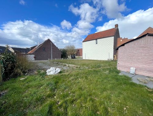                                        Bouwgrond te koop in Lauwe, € 120.000
