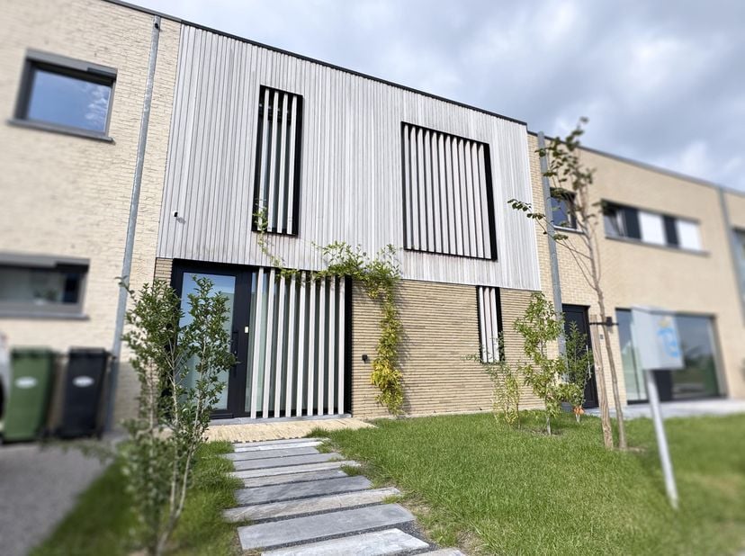 Huis te koop in Aurorastraat 13,
                    8900 Ieper