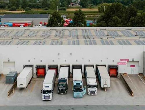                                        Entrepôt à louer à Lot, € 36.289
