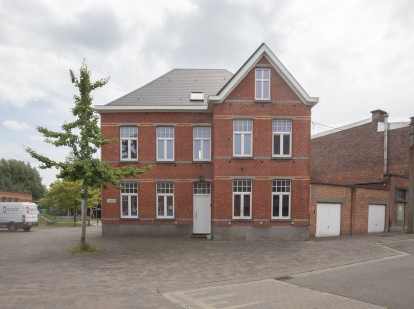 UNIEK PAND - <br />
<br />
GEMEENTE WETTEREN, 1e afdeling:<br />
Geprekadastreerd of het geweest volgens recente kadastrale bescheiden sectie G, numme