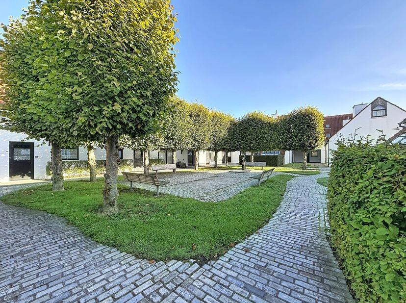 Huis te koop in Victorlaan 1 bus 28,
                    8620 Nieuwpoort